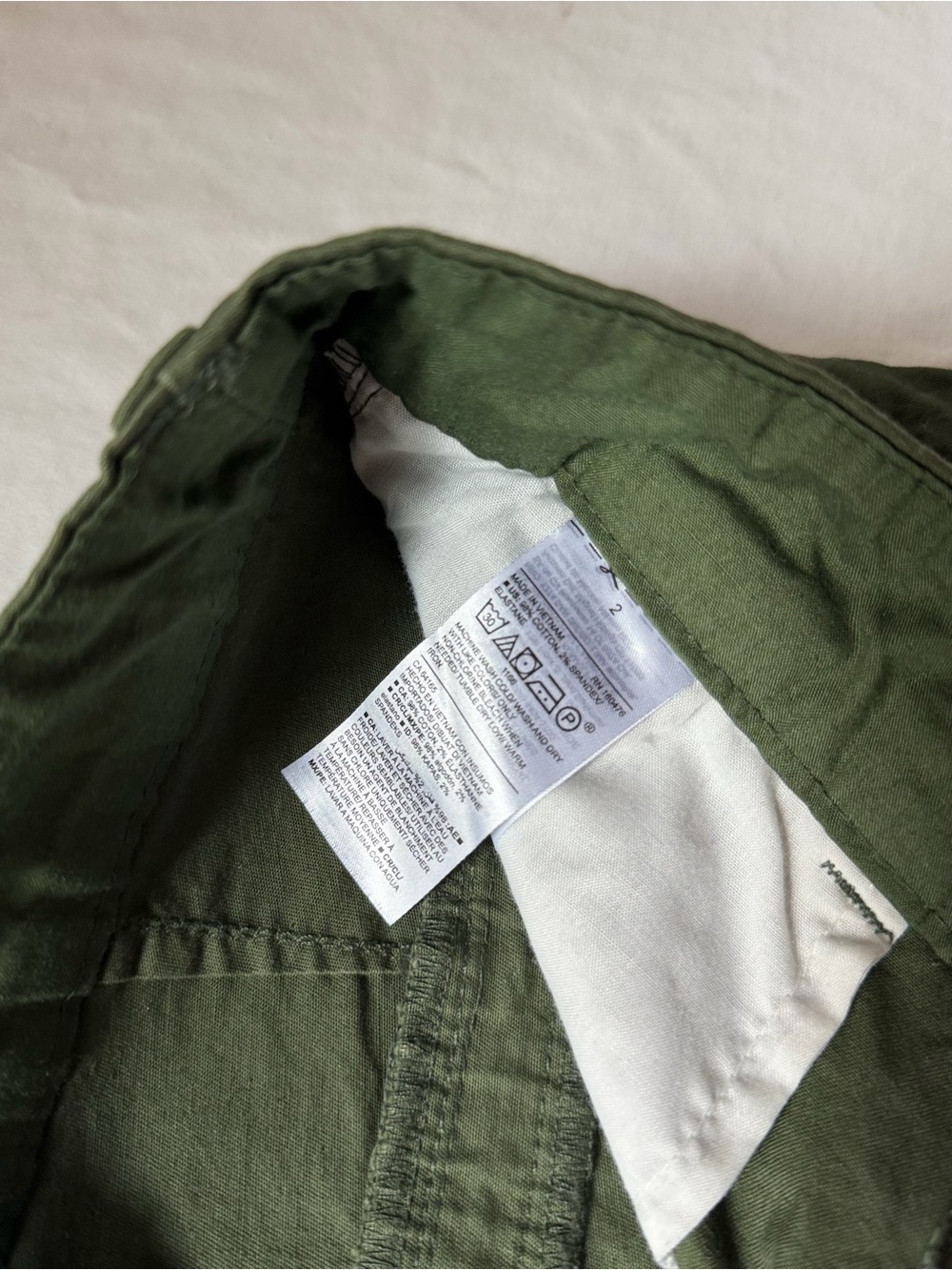 Old Navy Khaki and Green Shorts - Picture 9 of 11